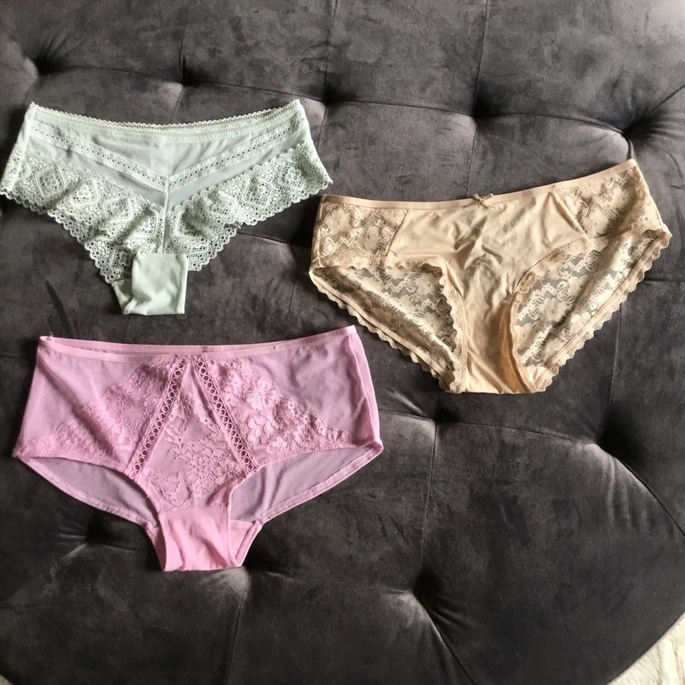 [Brand New] Ladies Lace Panties (fits Size M)